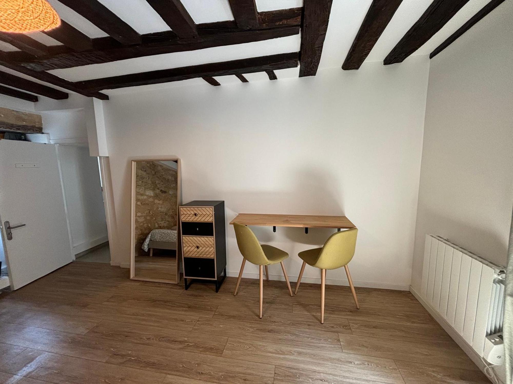 Sejour Cosy Au Coeur De Fontainebleau Apartment Екстериор снимка